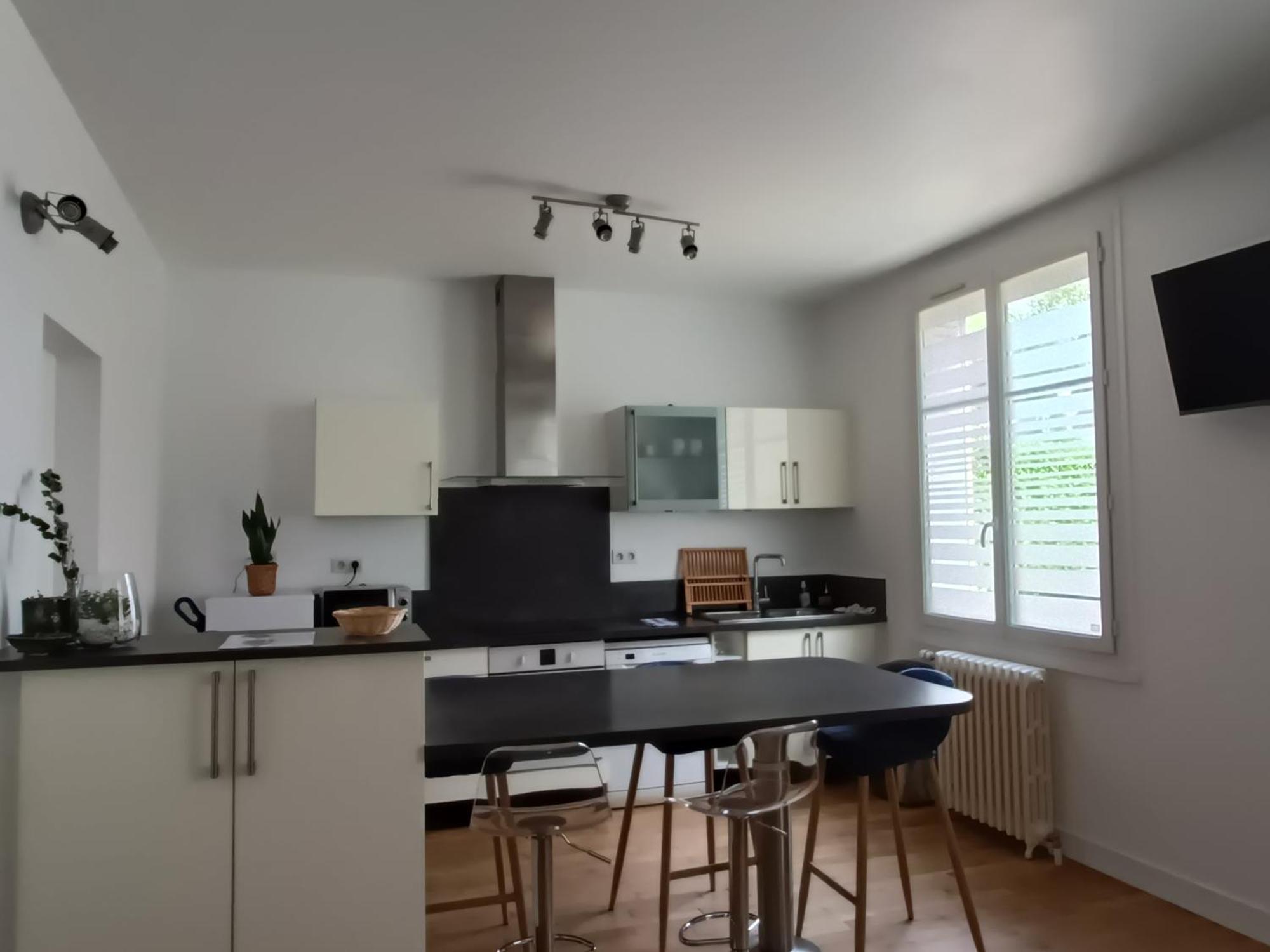 Appartement T3 Centre-ville Avec Parking